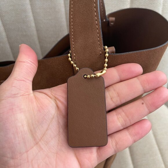 Hadley Tote Bag In Suede (color sienna) - Picture 5 of 8